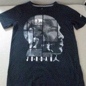 Vintage Air Jordan black t-shirt EUC